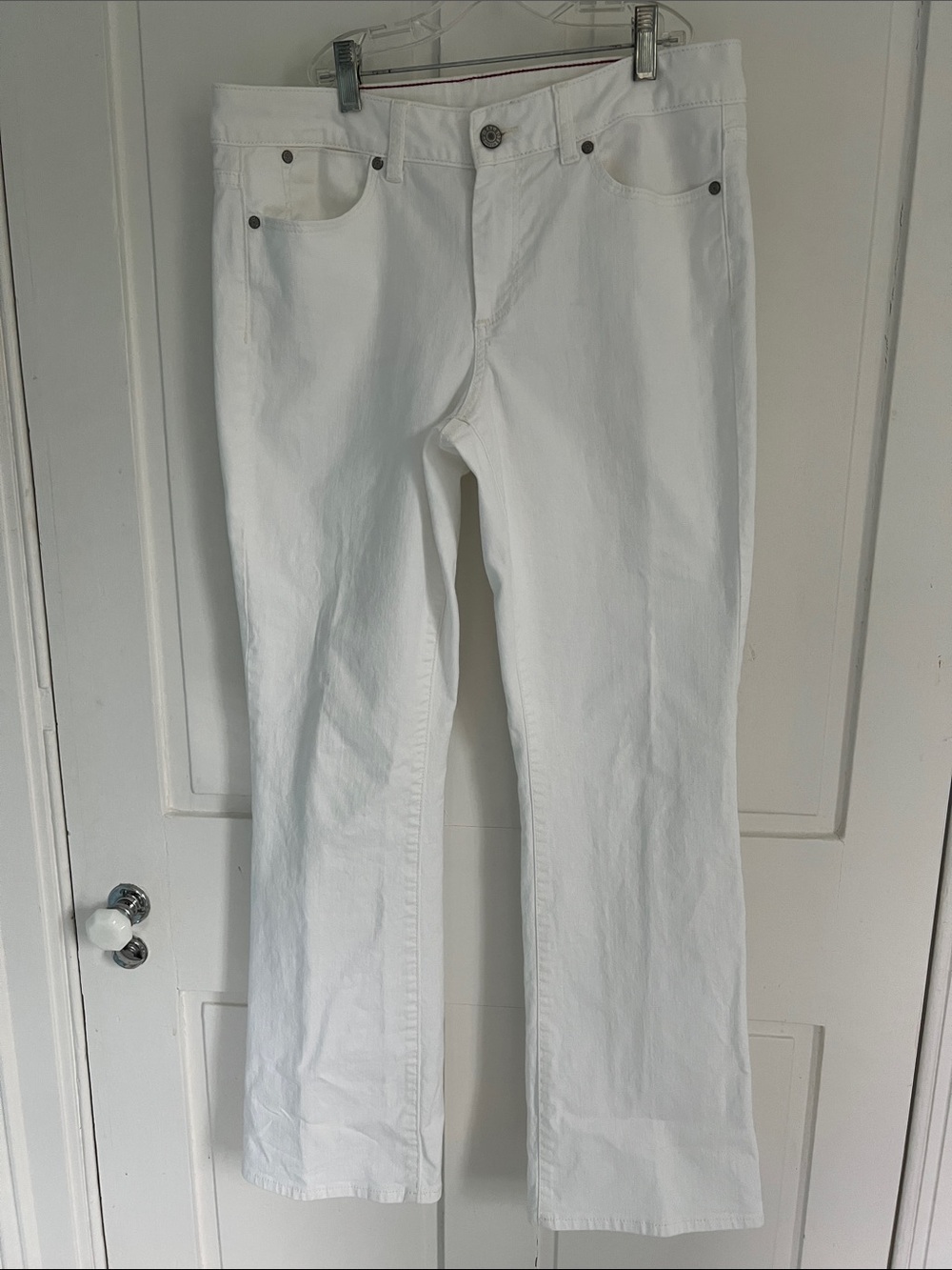 Talbots Curvy Boot Cut Jeans in White 8/29